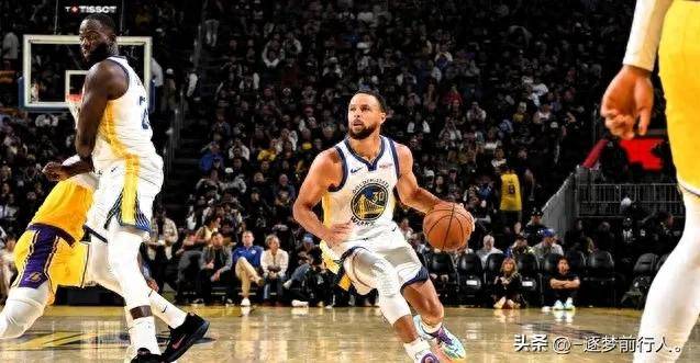篮网横扫猛龙，库里刷新纪录