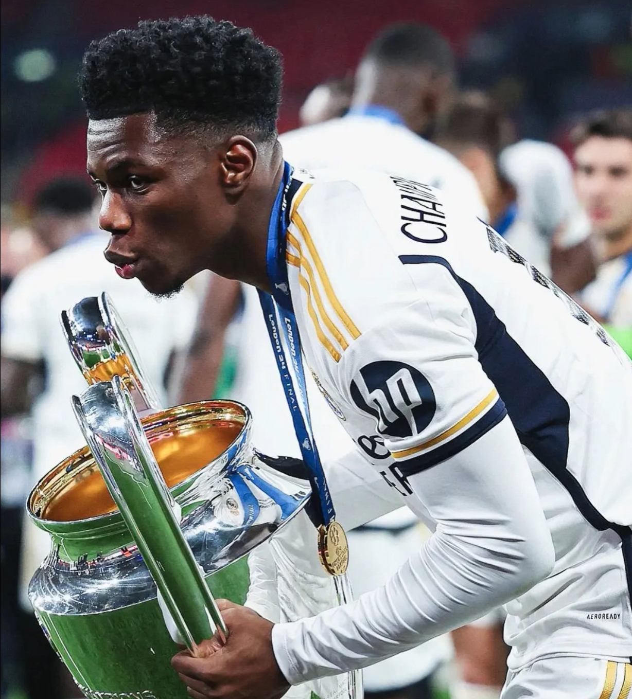 拜仁绝杀丹麦，楚阿梅尼高光表现的简单介绍